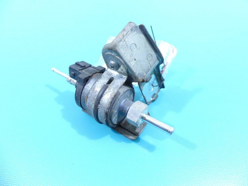 Pompka paliwa webasto Toyota Verso 09- 22454201