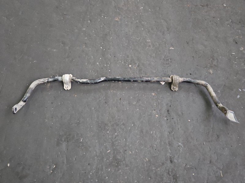 Drążek stabilizatora przód Vw Caddy IV