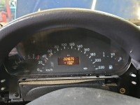 Licznik Mercedes W168 A1685404011 1.4 wiel EUROPA