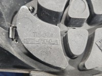 Atrapa grill Toyota Avensis I T22