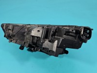 Reflektor prawy lampa przód Audi A4 B9 EUROPA