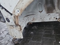 Błotnik tył prawy Renault Kadjar biały DV369 ćwiartka