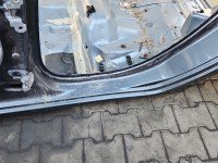 Próg lewy SŁUPEK ŚRODKOWY