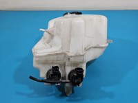 Zbiornik Zbiorniczek płynu spryskiwacza Toyota Prius II XW20 03-