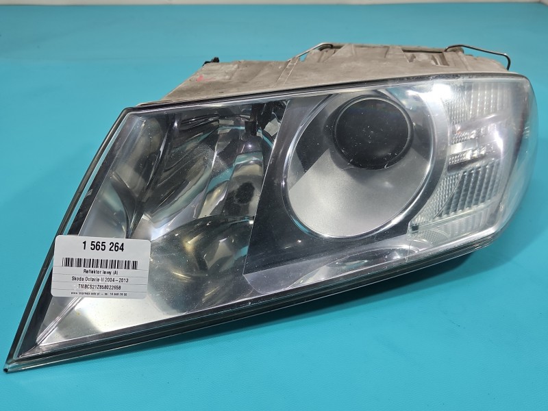 Reflektor lewy lampa przód Skoda Octavia II EUROPA 1Z1941015B