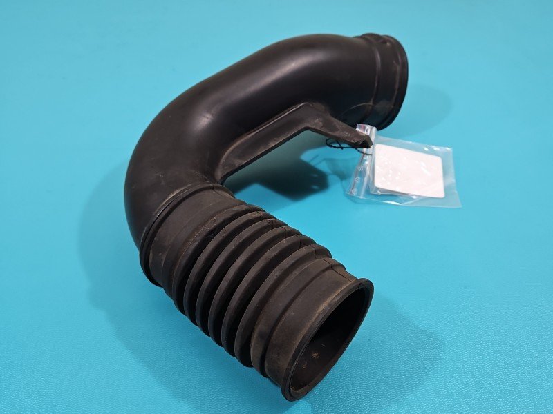 KIEROWNICA Wlot powietrza Honda Civic VIII UFO 1.8 16V (R18A2)