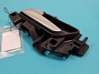 Klamka wewnętrzna tył lewa Opel Astra VI L 9817544777, 2021064001