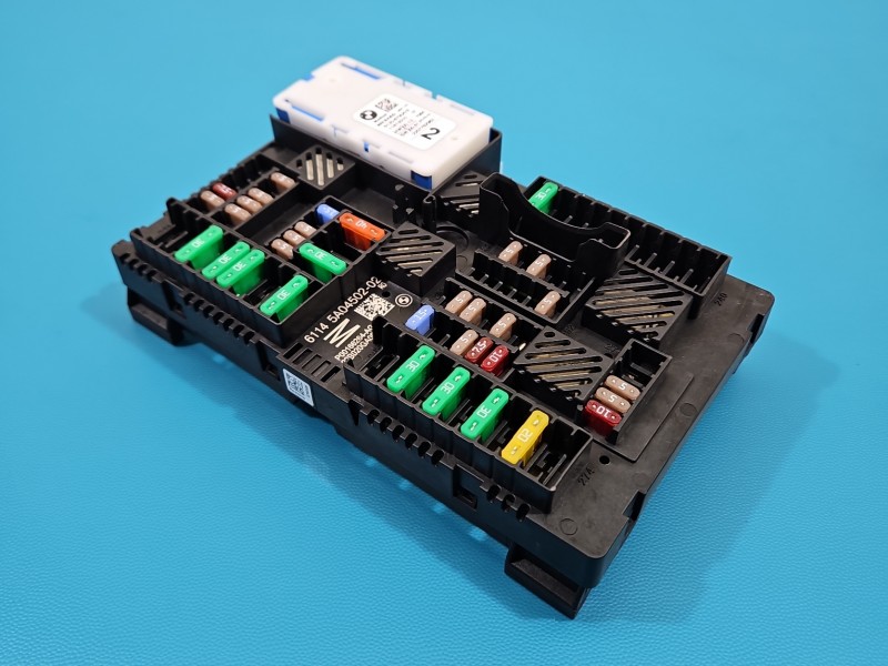 Sterownik moduł komfortu BMW iX3 G08 8795478, 6135-8795478 Producent części: BMW