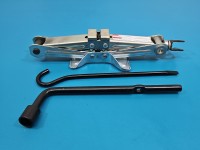 lewarek Podnośnik samochodowy trapezowy Suzuki Swift Mk7