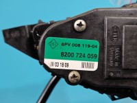Pedał gazu potencjometr Renault Master II 8200724059 2.5 dci