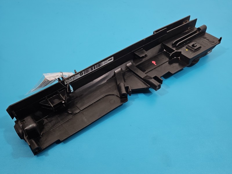 Mocowanie Producent części: BMW, Prawae chłodnicy uchwyt 7600536 bmw F30