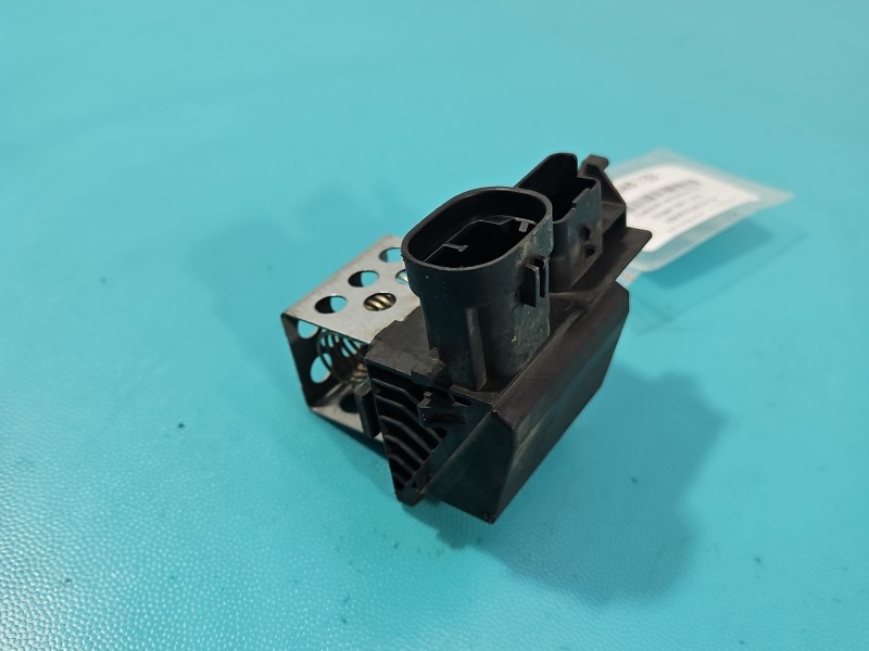 Przekaźnik wentylatorów wentylatora Peugeot 508 II 18- 9829220580