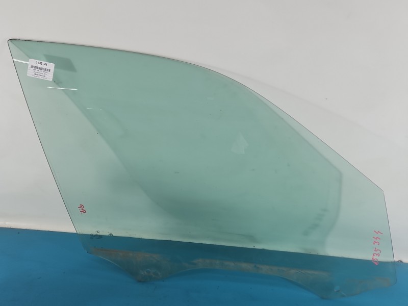 Szyba drzwi przód prawa pasażera BMW X5 F15 Producent części: BMW