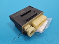 Przekaźnik wentylatorów wentylatora Citroen C4 Cactus 14-20 9652021180