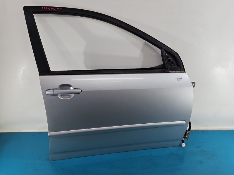 DRZWI PRZÓD PRAWE PASAŻERA Toyota Corolla E12 5d Brak