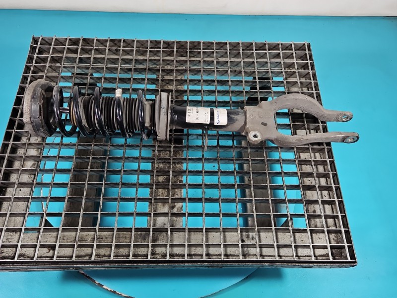 Amortyzator przód prawy przedni BMW G30