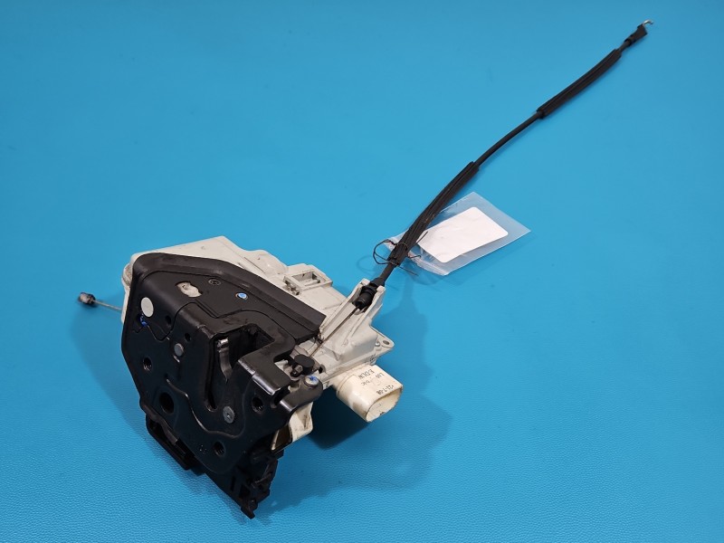 Zamek przód lewy Seat Altea EUROPA Producent części: Seat, 9pin