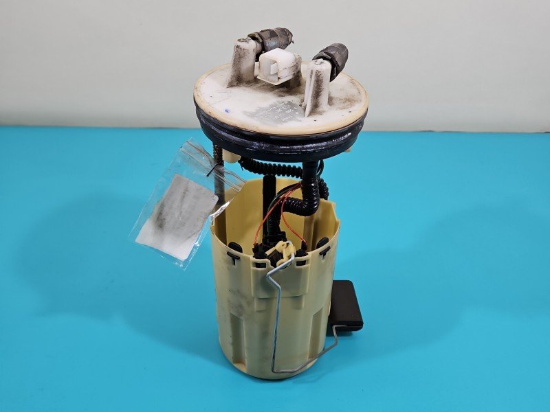 pompka Pompa paliwa Honda Accord VI 98-02 1.8 16V 0580313055 Producent części: Honda, 4 PIN pompka Pompa paliwa Honda Accord VI 98-02 1.8 16V 0580313055 Producent części: Honda, 4 PIN