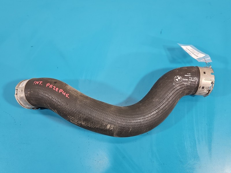 Rura BMW G30 2.0 T B48B20 8590081, LA858008101 przewód INTERCOOLERA