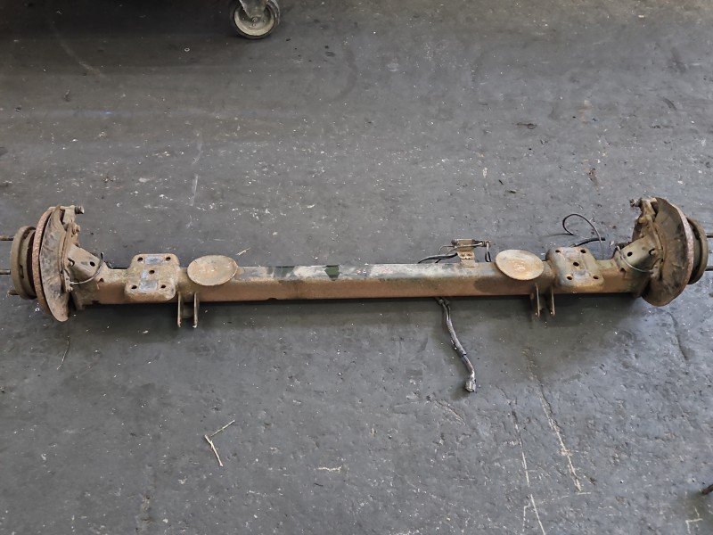 Tylna belka oś tył Ford Transit MK8 13-17 2.2 tdci Tylna belka oś tył Ford Transit MK8 13-17 2.2 tdci