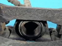 Zacisk tył prawy Toyota Land Cruiser 120 J120 3.0 D4D (1KD) HB