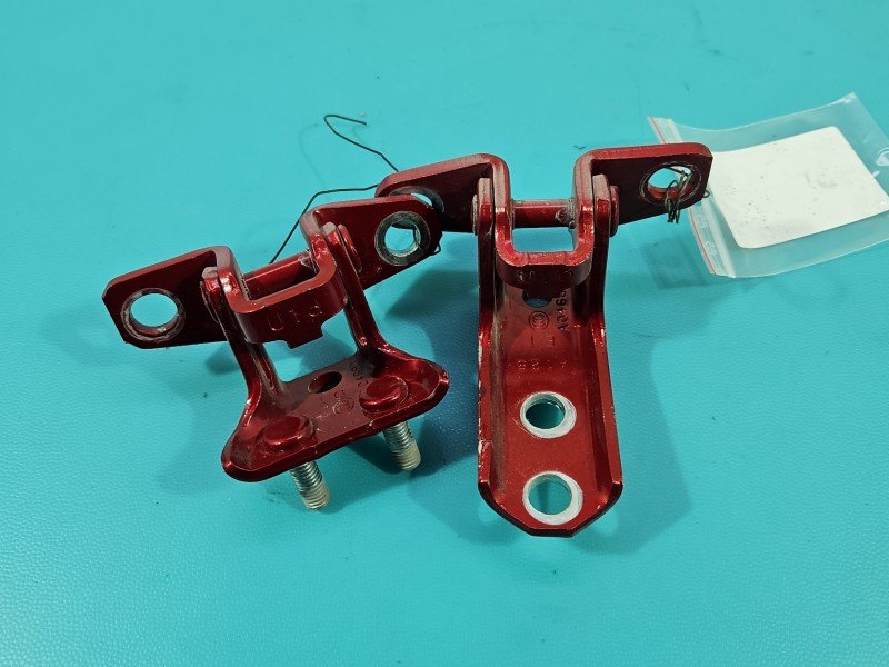 Zawias drzwi tył prawy Mitsubishi Outlander III 12-