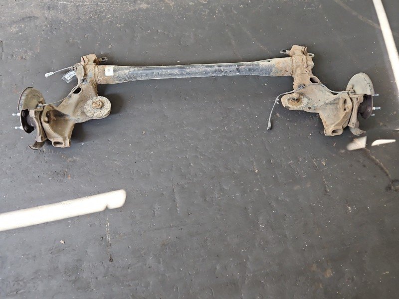 Tylna belka oś tył Opel Mokka A 1.6 cdti Tylna belka oś tył Opel Mokka A 1.6 cdti