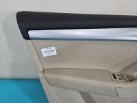Tapicerka drzwi przód lewa boczek Skoda Octavia III