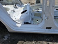 Próg prawy SŁUPEK ŚRODKOWY B Skoda Fabia III HB 5d LF9E
