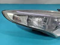 Reflektor prawy lampa przód Renault Megane III EUROPA 260100017R