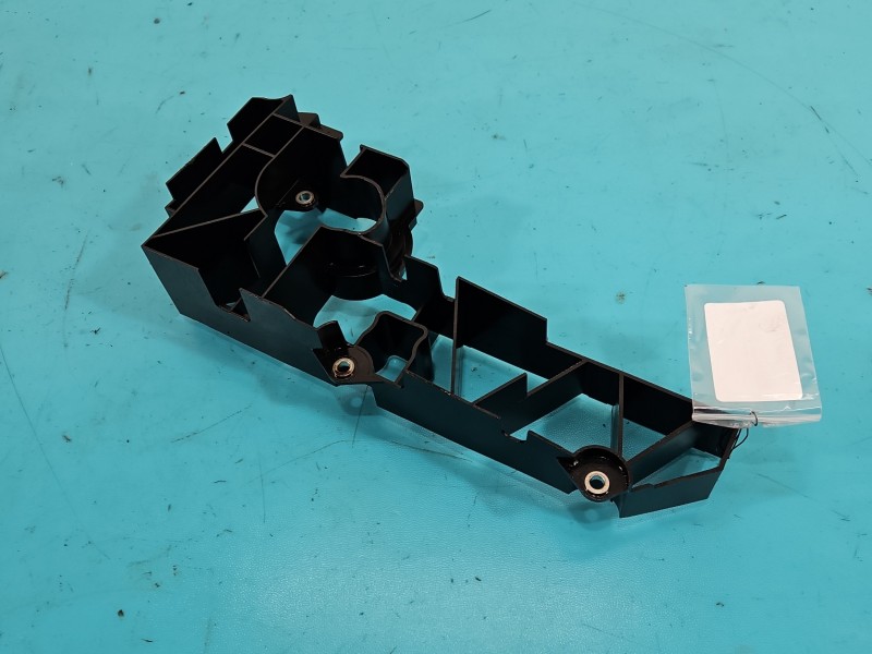 Osłona ZAŚLEPKA PLASTIK AUDI Q5 08- 06E103138G