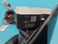Klapka wlewu paliwa Tesla Model 3 2017-