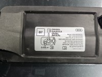 Klapka wlewu paliwa Audi A4 B9 LX7L