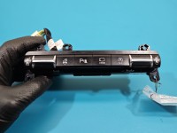 Przełącznik Producent części: KIA, Podgrzewania foteli Kia Stinger 93300J5220