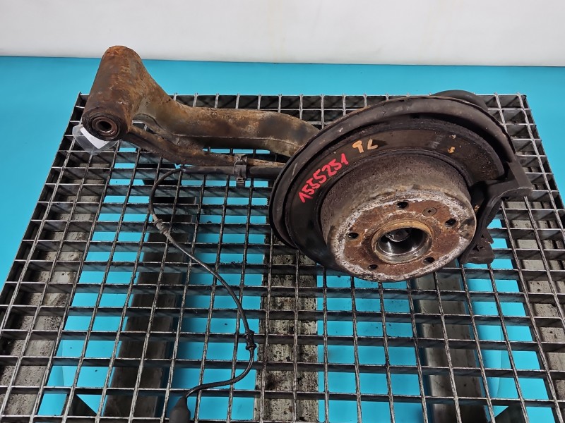 Piasta koła tył lewa zwrotnica łożysko Mercedes W168 1.7 cdi