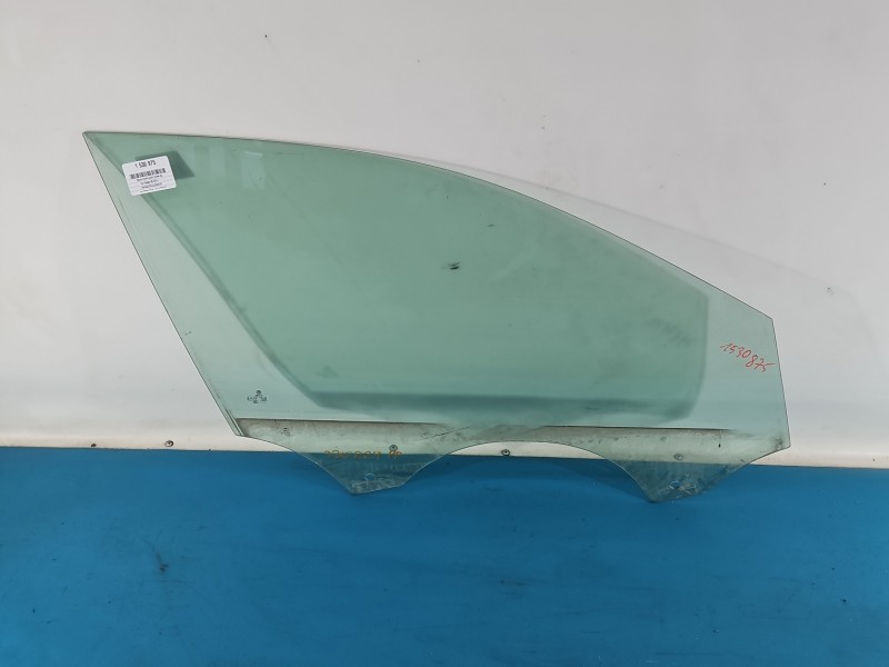 Szyba drzwi przód prawa pasażera Vw Passat B8 Volkswagen, SEDAN 14-19 sedan