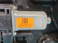 Podnośnik przód lewy Jeep Grand Cherokee IV WK2 5d HB