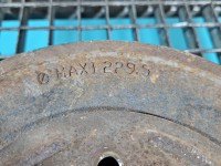 Piasta koła tył prawa zwrotnica łożysko Dacia Dokker 1.3 TCE