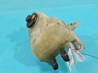 Zbiorniczek płynu hamulcowego Toyota Prius II XW20 03- zbiornik