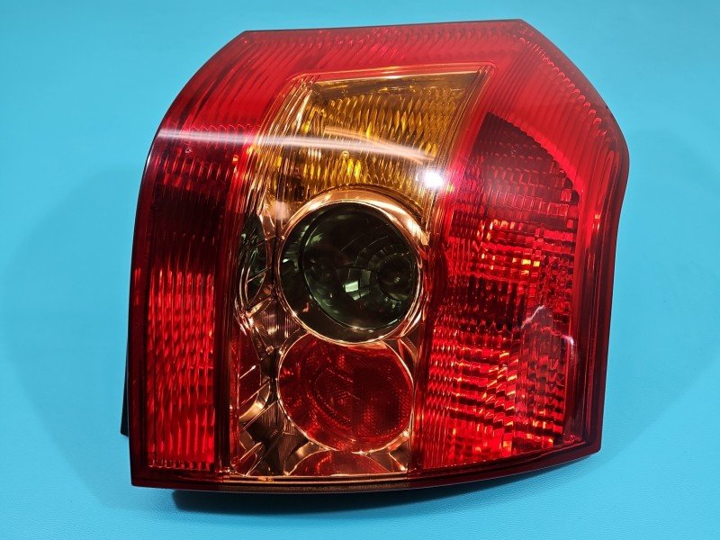 Lampa tył prawa Toyota Corolla E12 HB