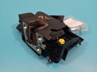 Zamek przód lewy 805035308RA Dacia Sandero III 20- EUROPA Producent części: Dacia, 2pin