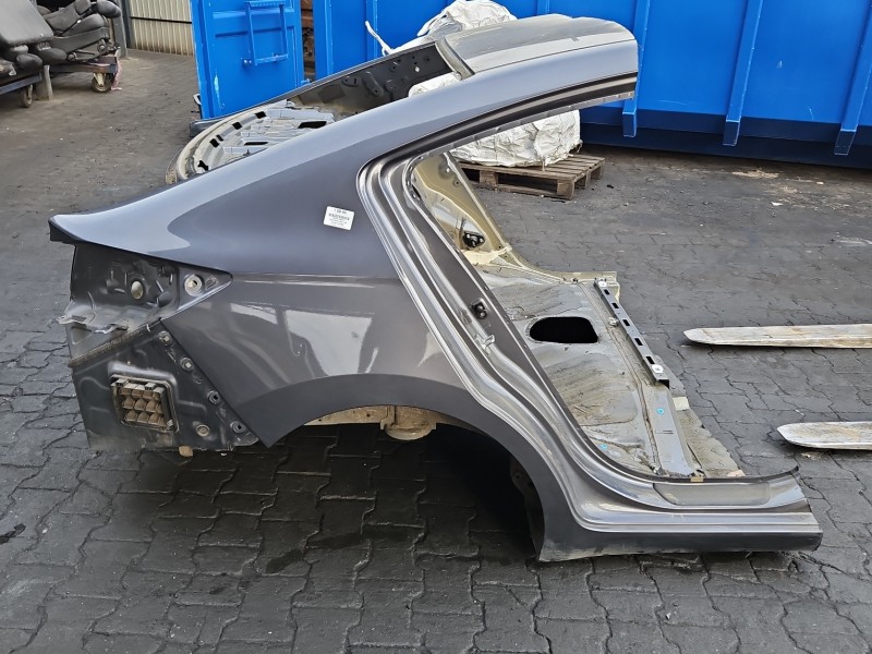 Błotnik tył prawy ćwiartka Hyundai Elantra VI 15-20 grafitowy YT3 sedan