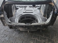 Pas tylny podłoga wanna bagażnika Vw Jetta VI sedan