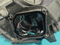 Reflektor prawy lampa przód Toyota Avensis III T27 EUROPA