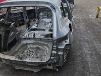 Błotnik tył prawy Skoda Karoq srebrny LF7M/2C2C ćwiartka