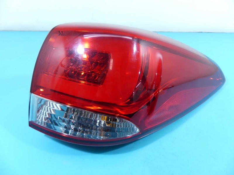 Lampa tył prawa błotnika Kia Carens IV 13-19 HB EUROPA 92402-A4110
