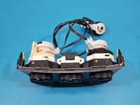 Konsola panel nawiewu Toyota Auris I