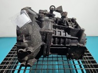 Skrzynia biegów Kia Carens III 06-13 2.0 16V