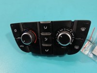 Konsola panel nawiewu Opel Astra IV J 13435154