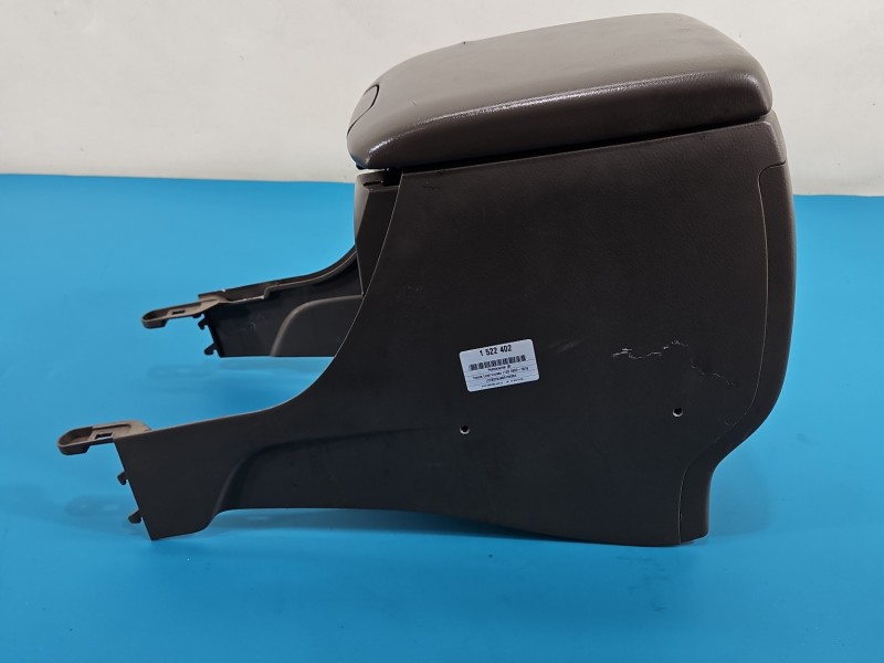 Podłokietnik TUNEL Toyota Land Cruiser 120 J120 EUROPA